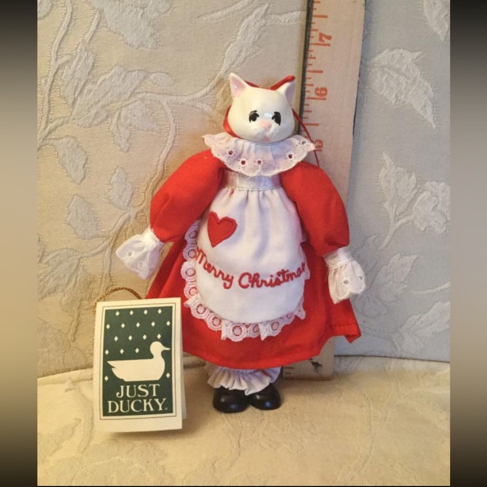 vtg Christmas 1983 just ducky hand craft original tag rare cat figurine Porcelai